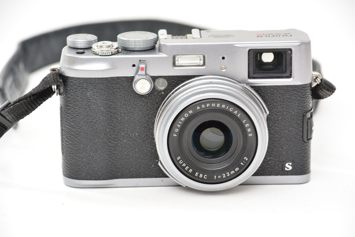 Used Fujifilm X100s Compact Camera