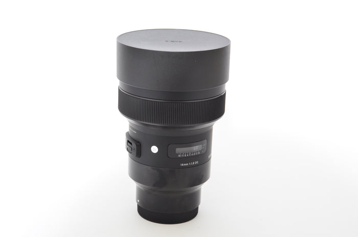 Used Sigma 14mm f/1.8 DG for Sony E-mount