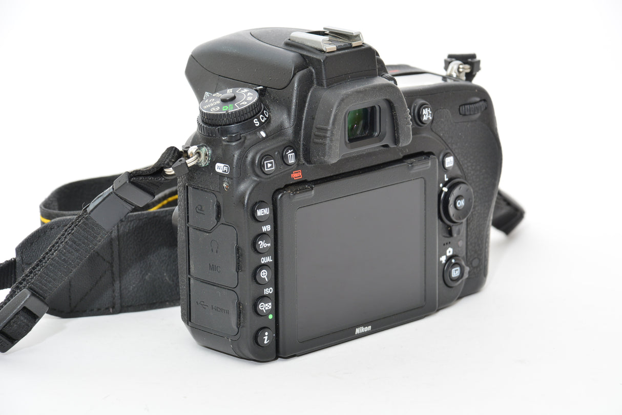 Used Nikon D750 Digital Camera