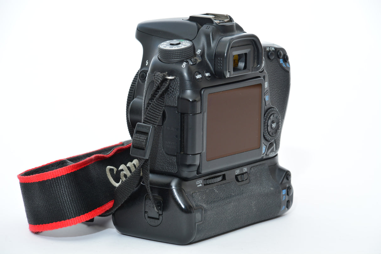 Used Canon EOS 70D DSLR Camera