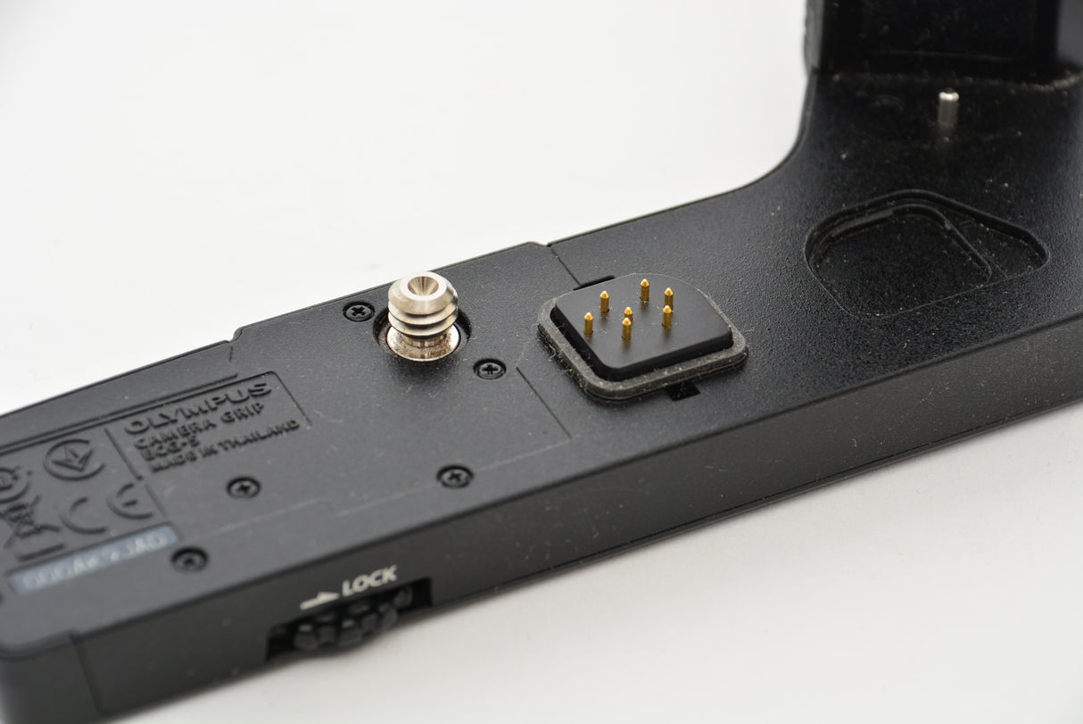 Used Olympus OM-D ECG-5 Camera Grip