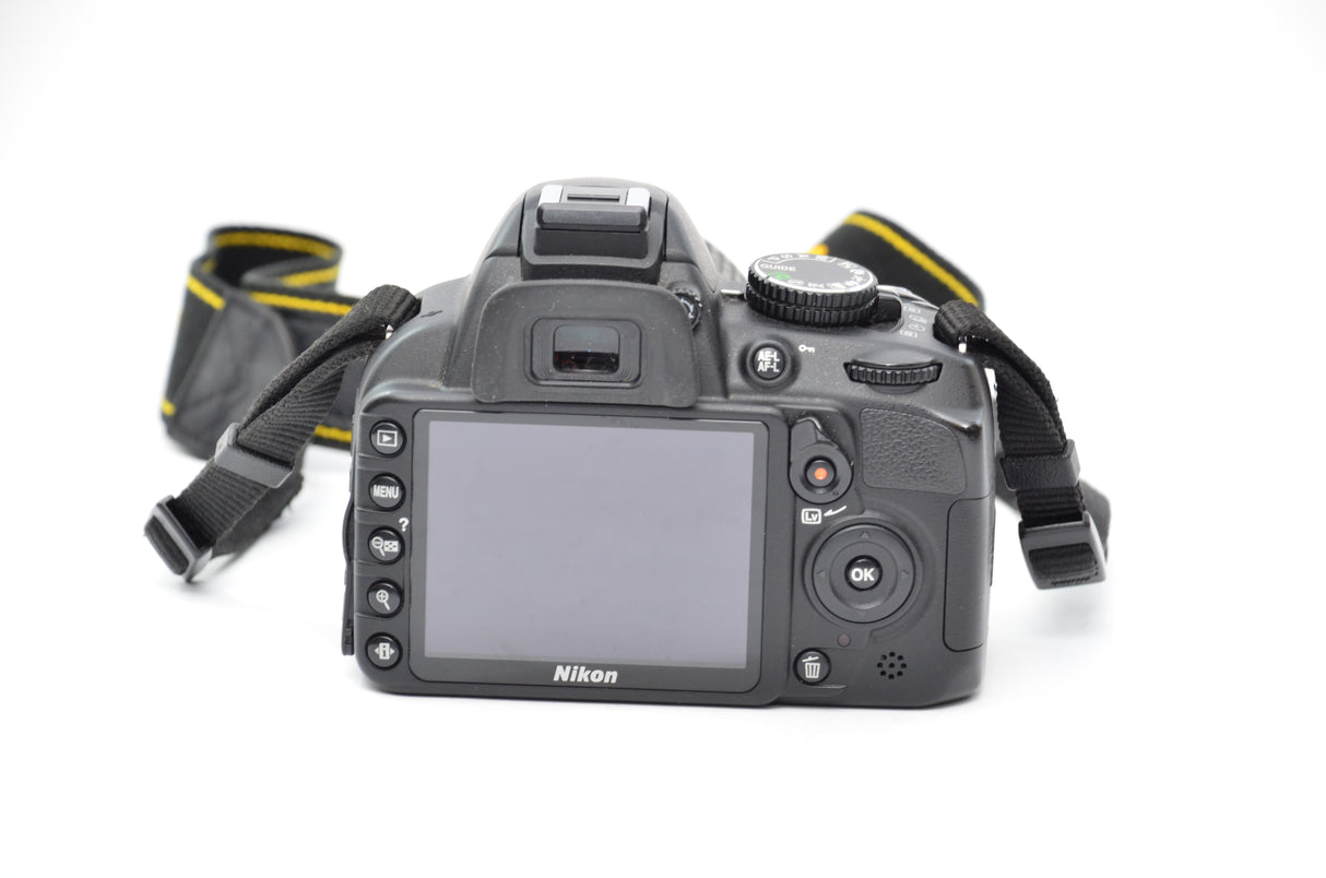 Used Nikon D3100 Camera with Nikon AF-S DX Nikkor 18-55mm f/3.5-5.6 G VR Lens