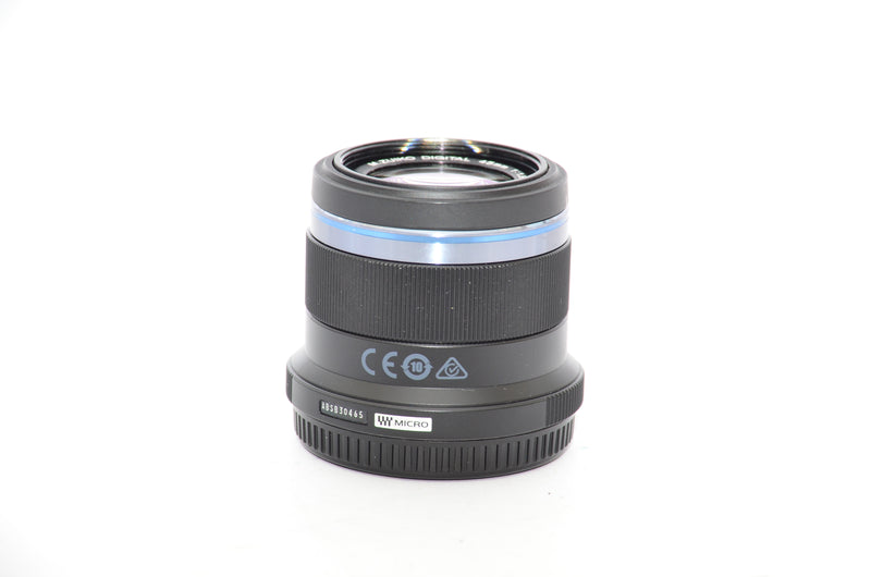 Used Olympus 45mm f/1.8