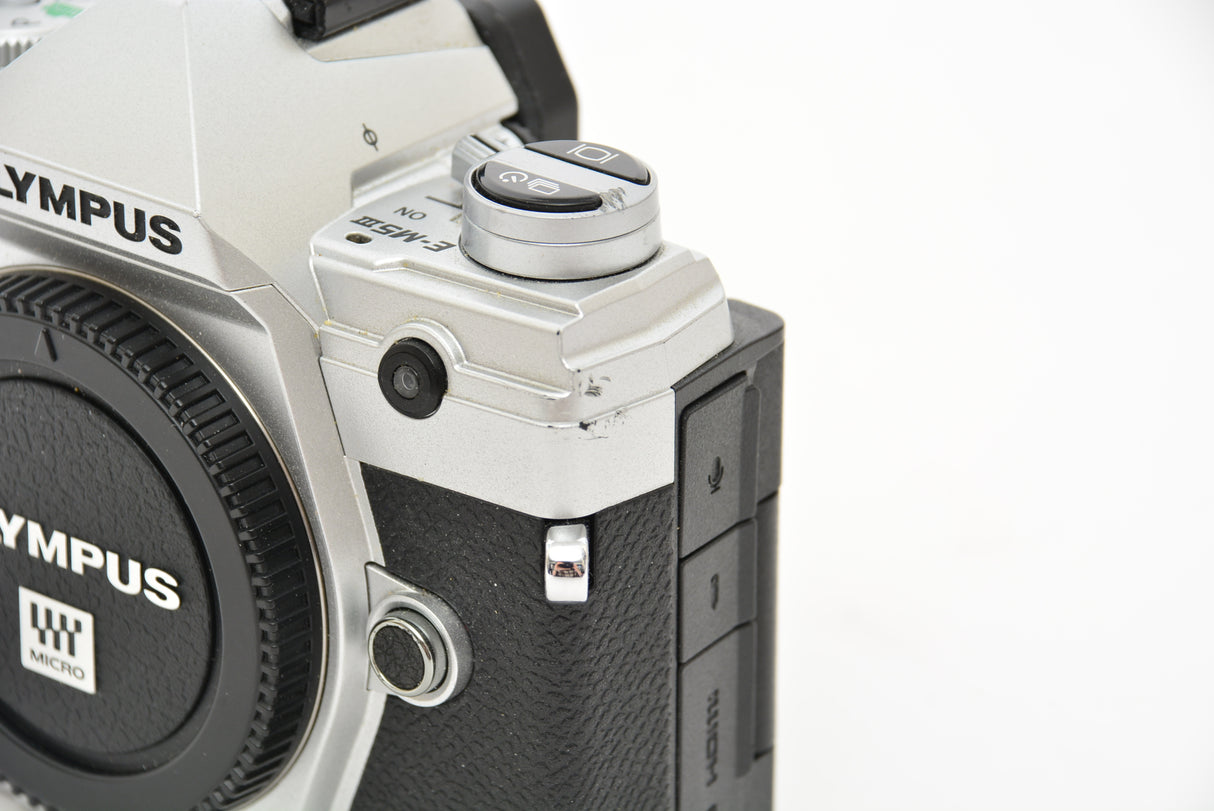 Used Olympus OM-D E-M5 Mark III Mirrorless Camera