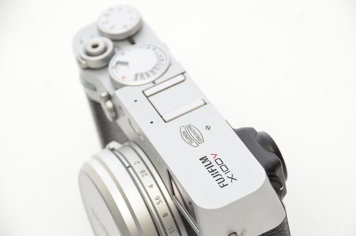 Used Fujifilm X100V Silver Argent