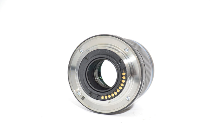 Used Olympus 45mm f/1.8