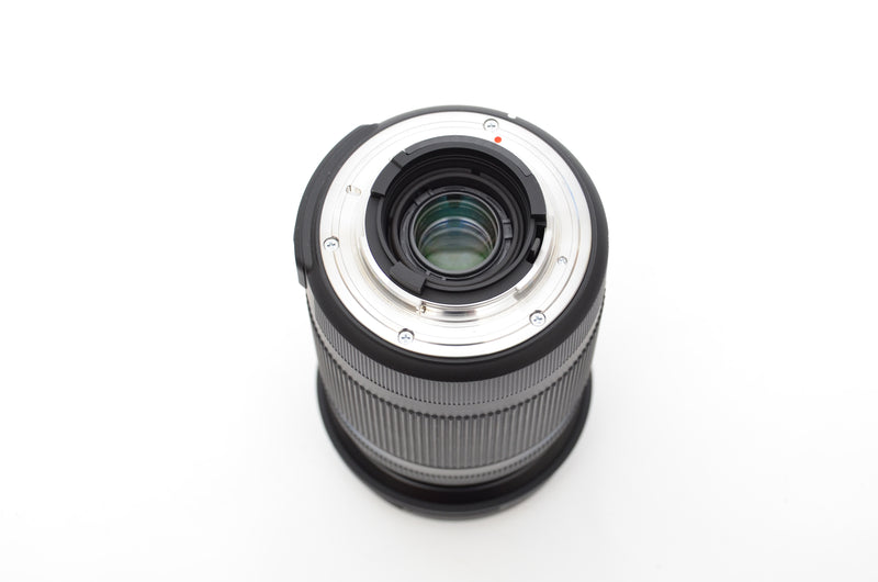 Used Sigma 18-300mm f/3.5-6.3 DC Lens
