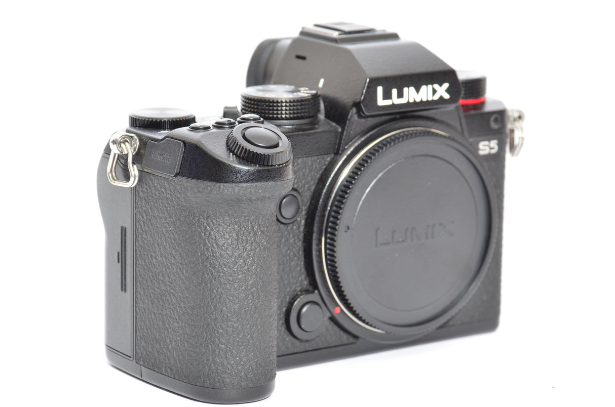 Used Panasonic Lumix S5