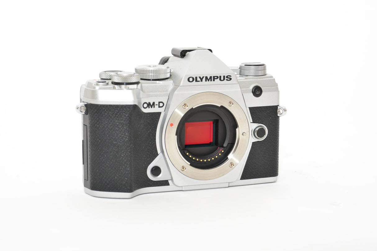 Used Olympus OM-D E-M5 Mark III Mirrorless Camera