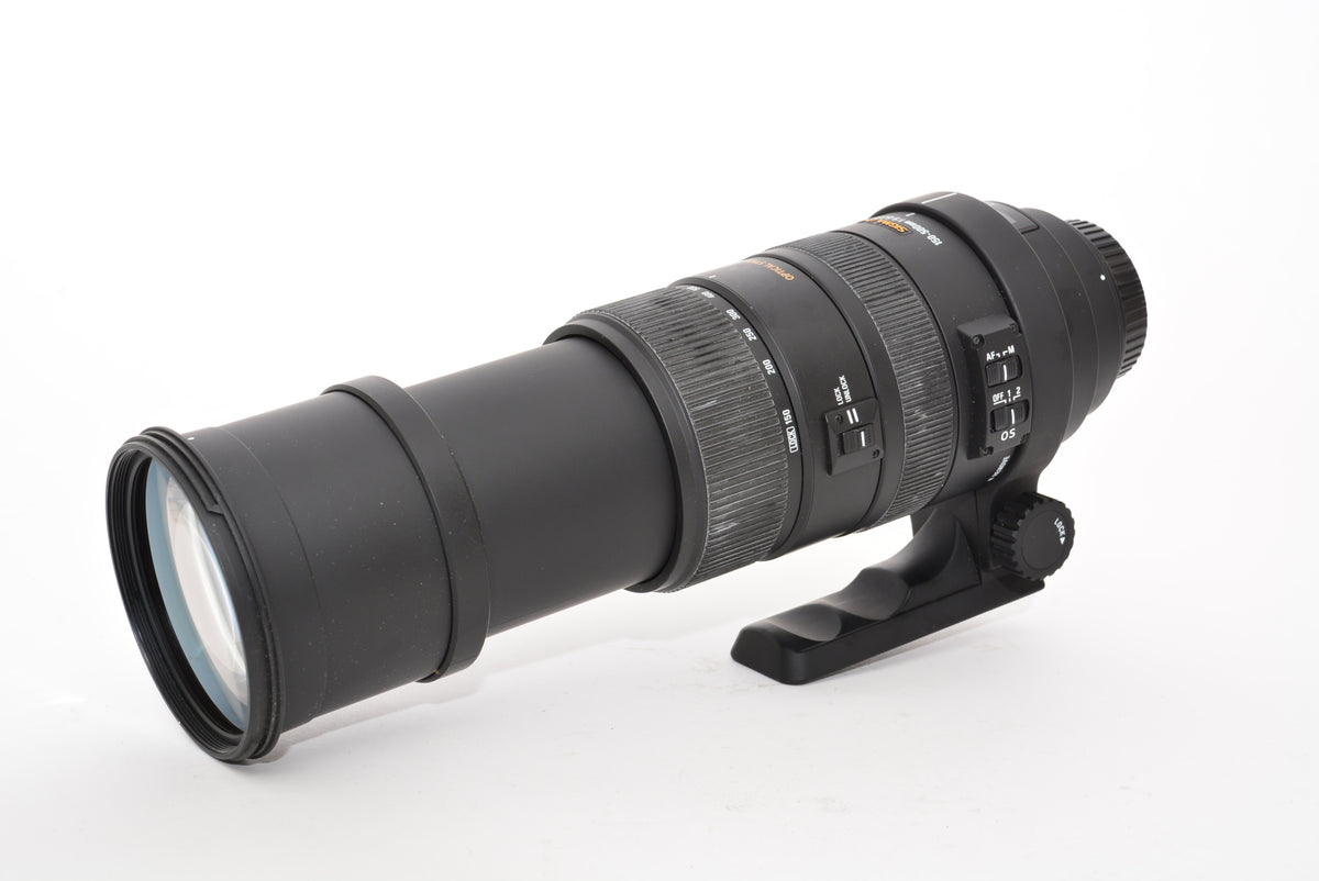 Used Sigma 150-500mm f/5-6.3 APO HSM Canon Fit Lens