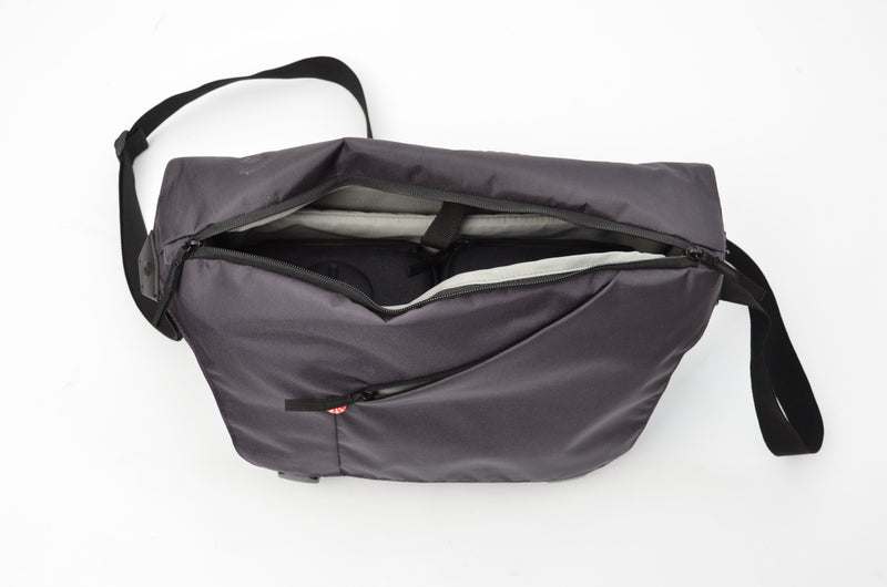 Used Manfrotto MB NX-M-IGY Grey Messenger Camera Bag
