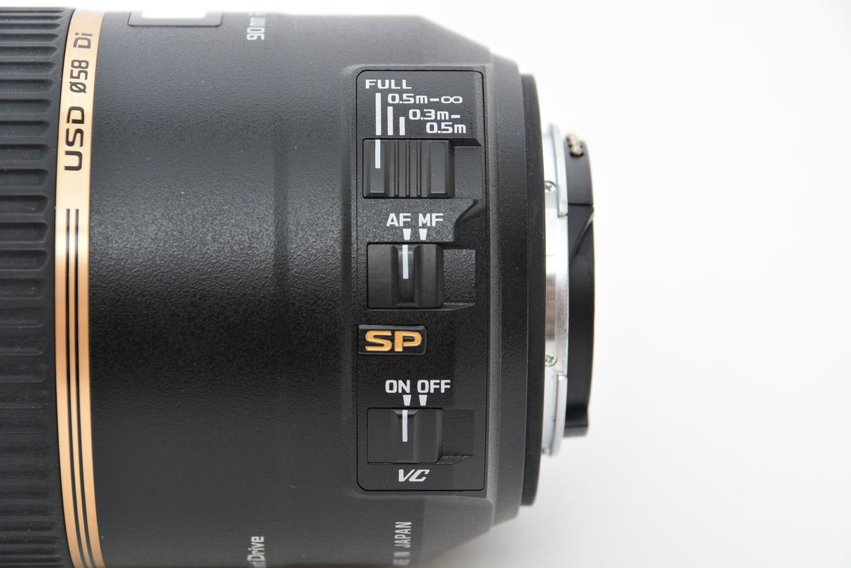 Used Tamron 90mm f/2.8 Macro Nikon F Mount Lens - FUNGUS