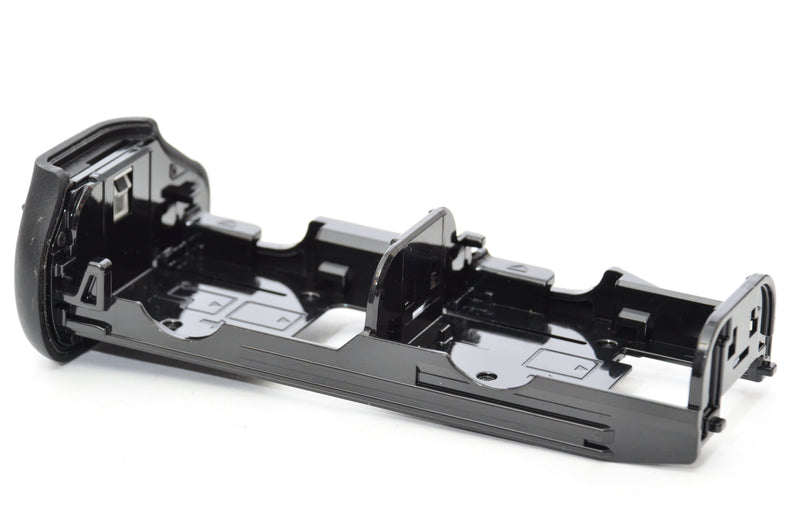 Used Canon BG-E20 Battery Grip