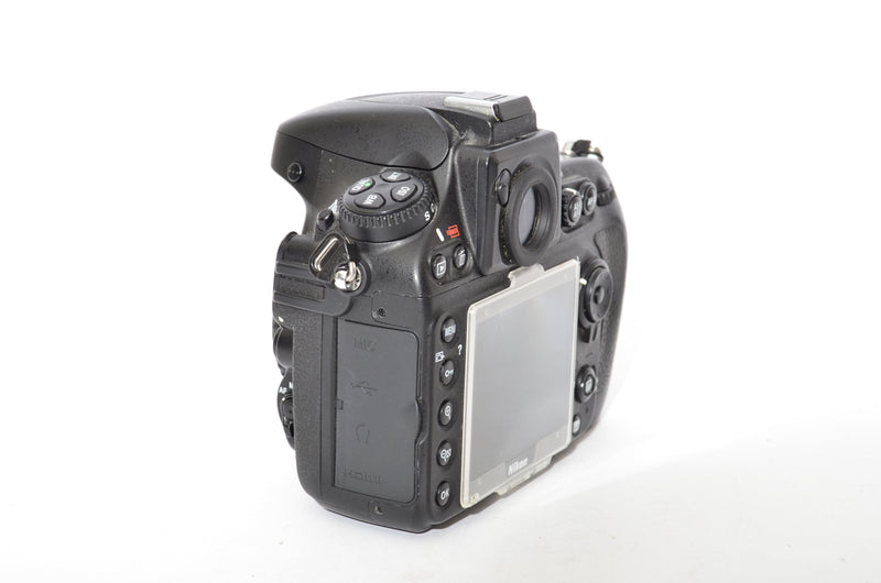 Used Nikon D800
