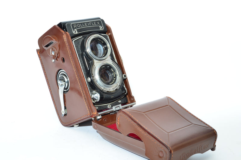 Used Rolleiflex 3.5T With Case and Strap