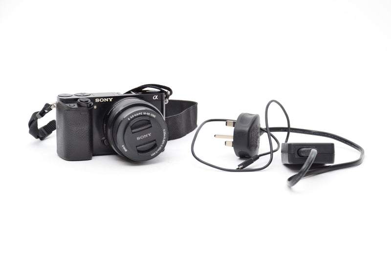 Used Sony a6000 Camera with PZ 16-50mm f/3.5-5.6 OSS Lens