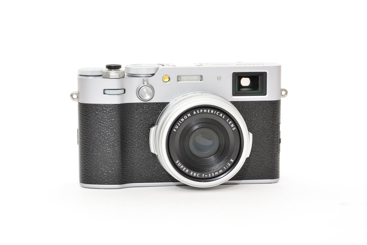 Used Fujifilm X100VI Digital Camera - Silver
