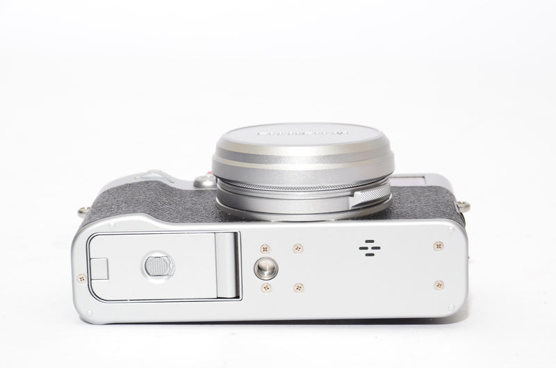 Used Fujifilm X100V Silver Argent