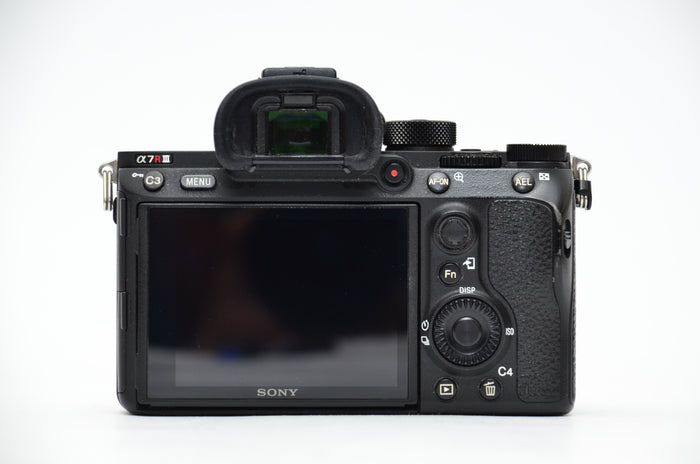 Used Sony A7R III Camera Body