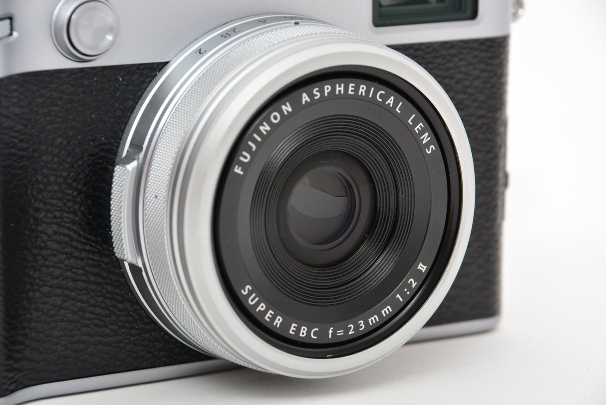 Used Fujifilm X100VI Digital Camera - Silver