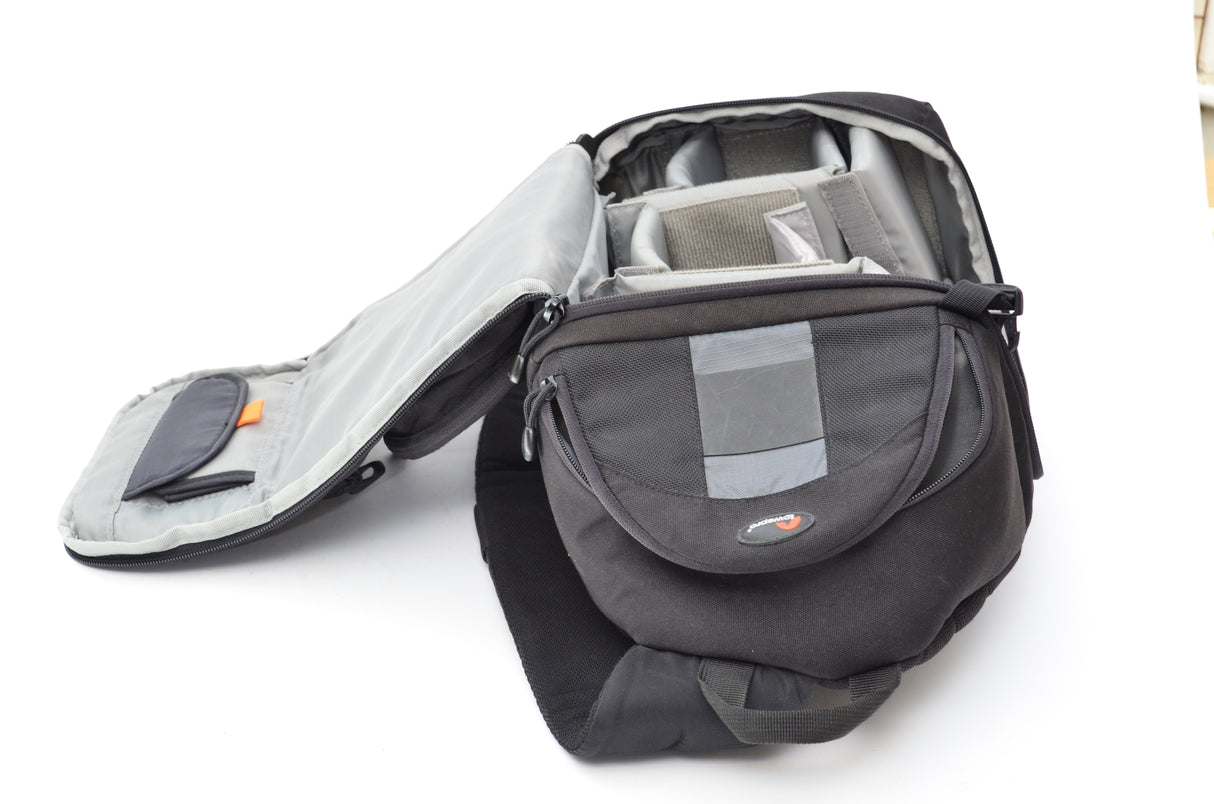 Used Lowepro SlingShot 200 AW Camera Bag