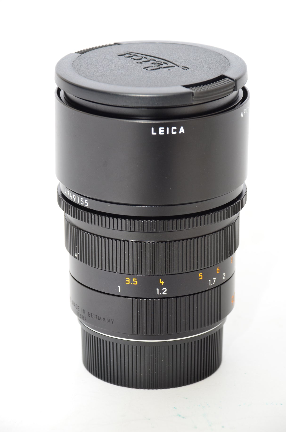 Leica Summicron-R 90 mm f/2.0 (Gebraucht) in Pully für CHF 650 – mit Leica Summicron-R 90 mm f/2.0 (Gebraucht) in Pully für CHF 650 – mit