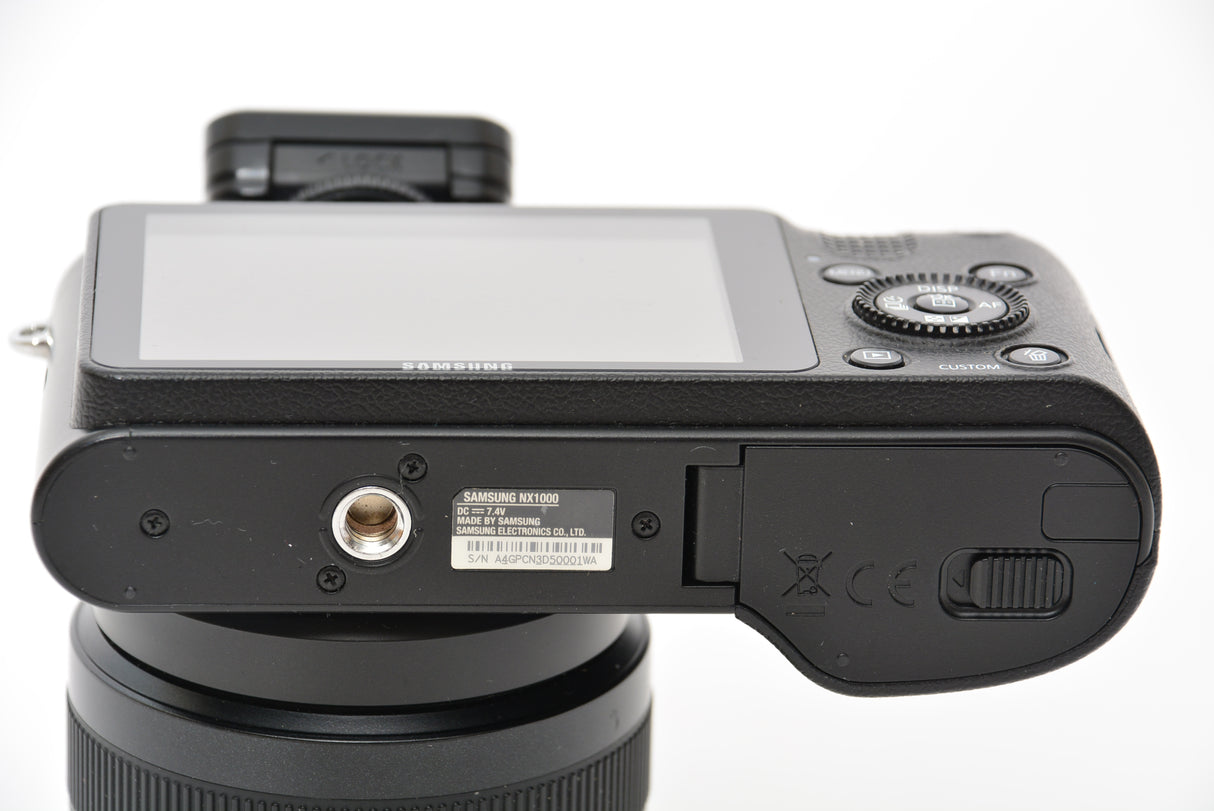 Used Samsung NX1000 Mirrorless Camera with 20-50mm Lens