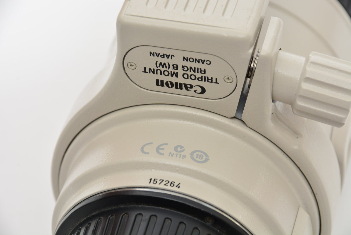 Used Canon EF 300mm f/4 L IS Lens
