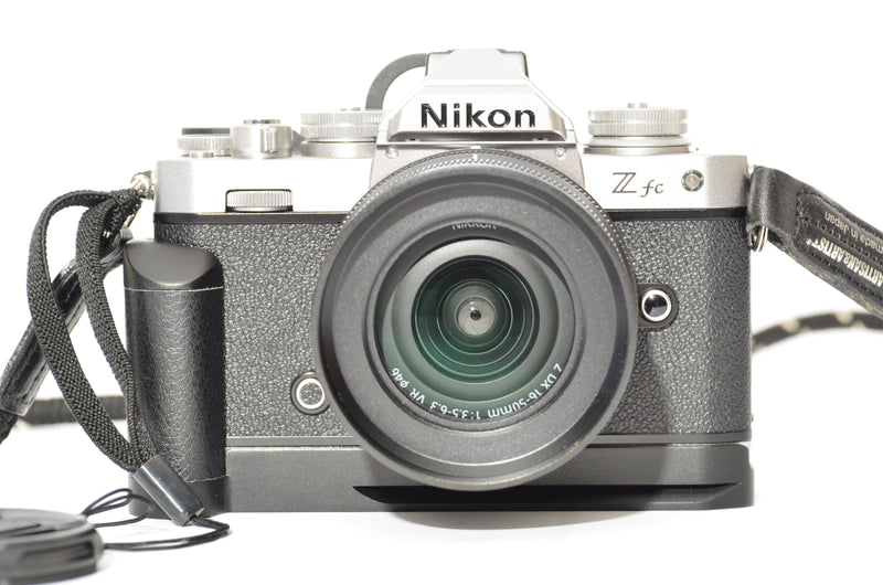 Used Nikon Zfc Body + DX 16-50mm f/3.5-6.3 Lens + Accessory Kit