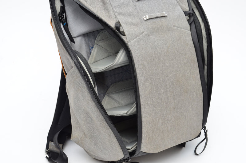 Used Peak Design Everyday Grey 20L Camera Backpack