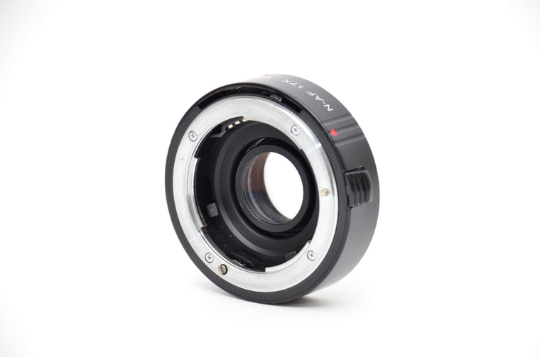 Used Teleplus SHQ 1.7x teleconverter for Nikon F mount