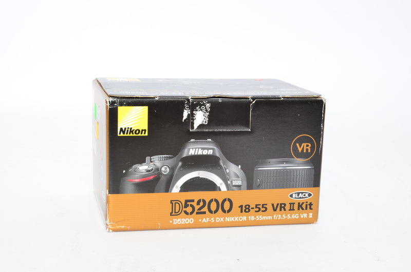 Used Nikon D5200 with 18-55mm f/3.5-5.6G VR ii