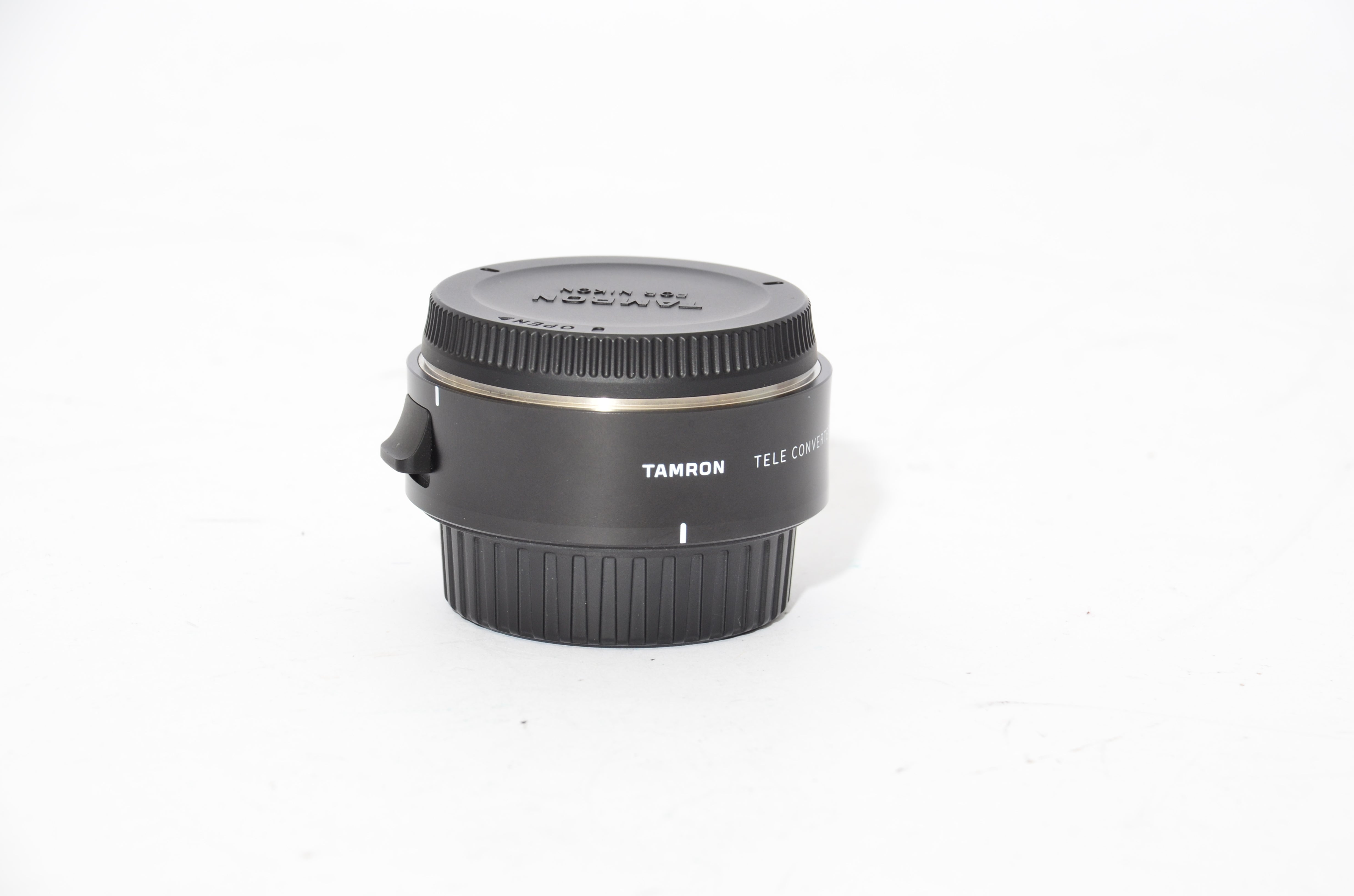 Used Tamron 1.4x teleconverter for Nikon F-mount