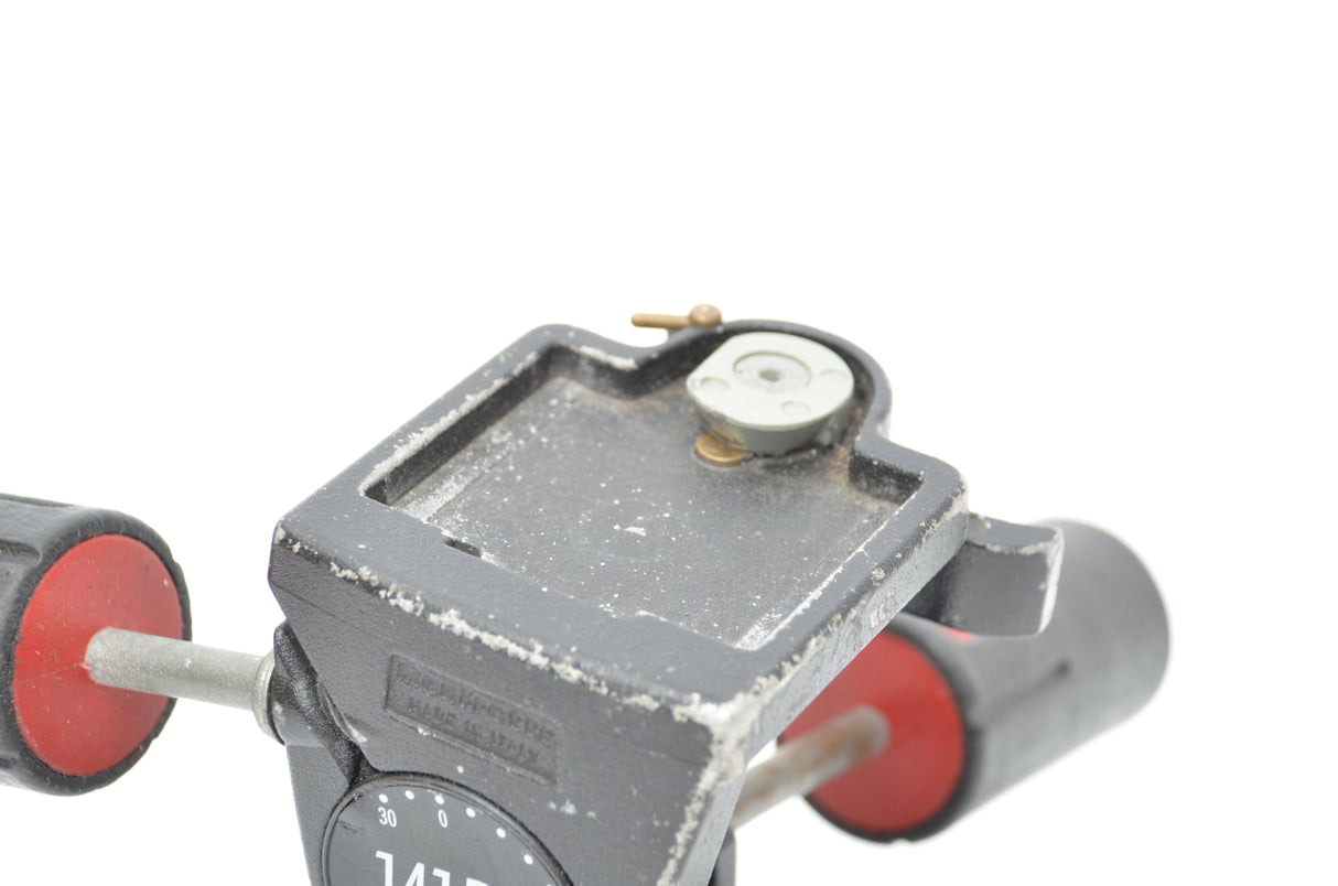 Used Manfrotto 141RC tripod head