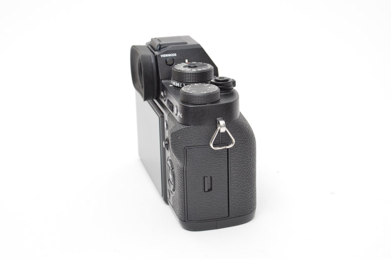 Used Fujifilm X-T2 camera
