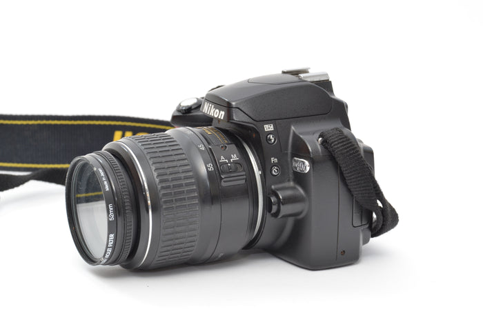 Used Nikon D40x with 18-55mm f/3.5-5.6G ED II