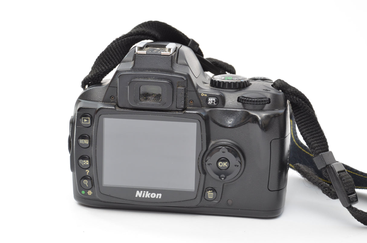 Used Nikon D40x with 18-55mm f/3.5-5.6G ED II