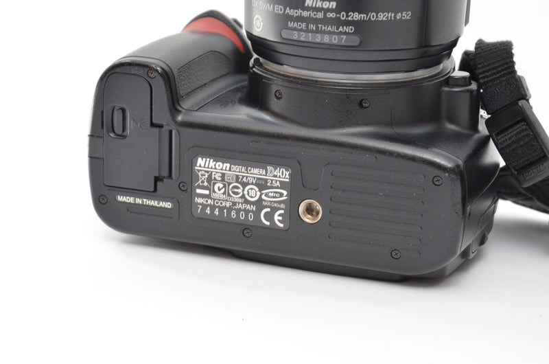 Used Nikon D40x with 18-55mm f/3.5-5.6G ED II