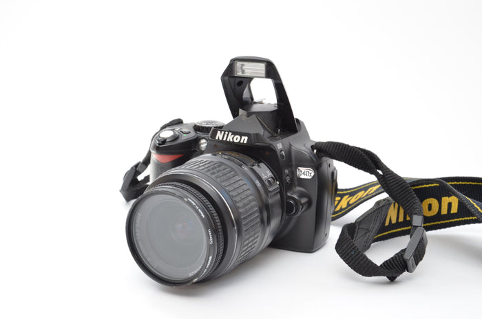 Used Nikon D40x with 18-55mm f/3.5-5.6G ED II