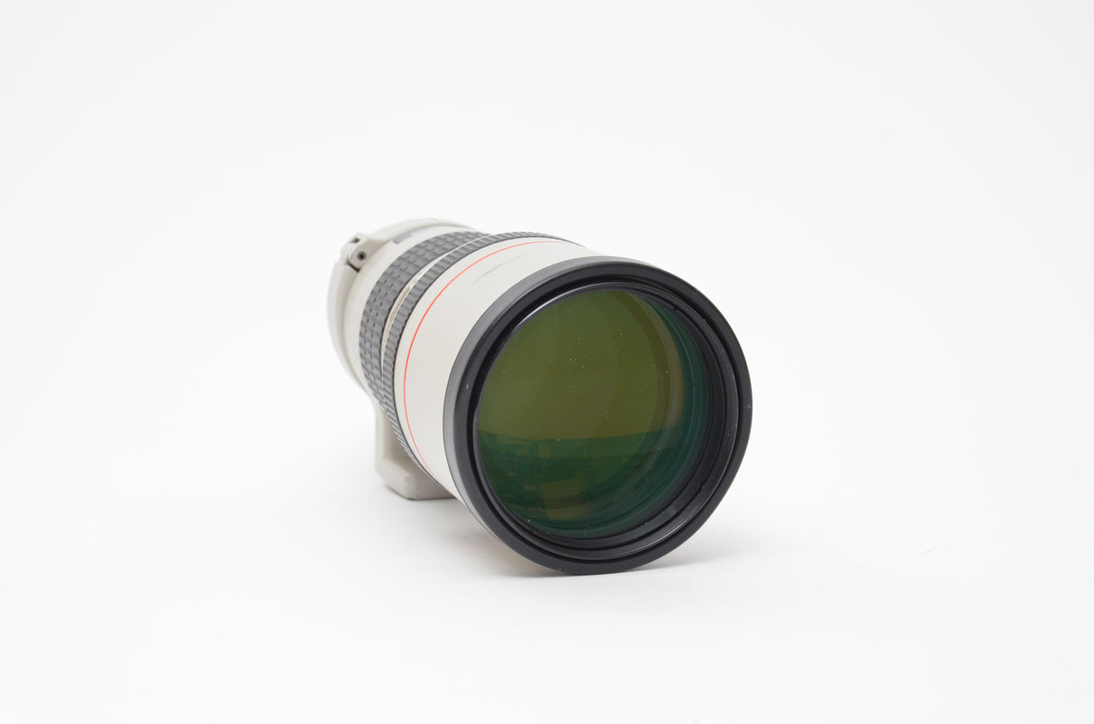 Used Canon EF 300mm f/4 L lens