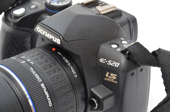 Used Olympus E-520 with 14-42mm f/3.5-5.6