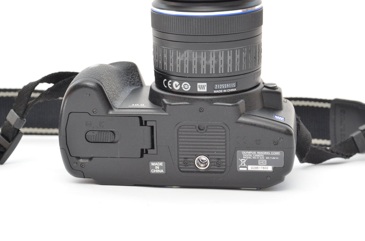 Used Olympus E-520 with 14-42mm f/3.5-5.6