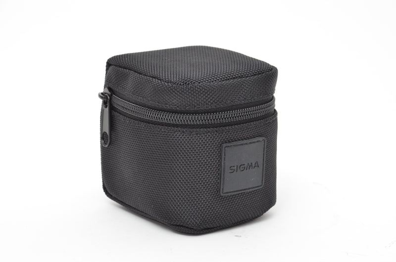 Used Sigma 2.0x teleconverter for Canon
