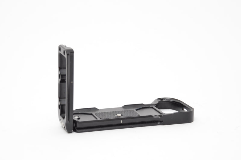 Used SmallRig GFX 100s L-Bracket