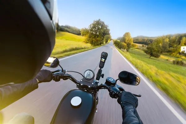 Insta360 ONE RS 1-Inch 360 Edition Action Camera with Dual Leica 1-inch Sensors