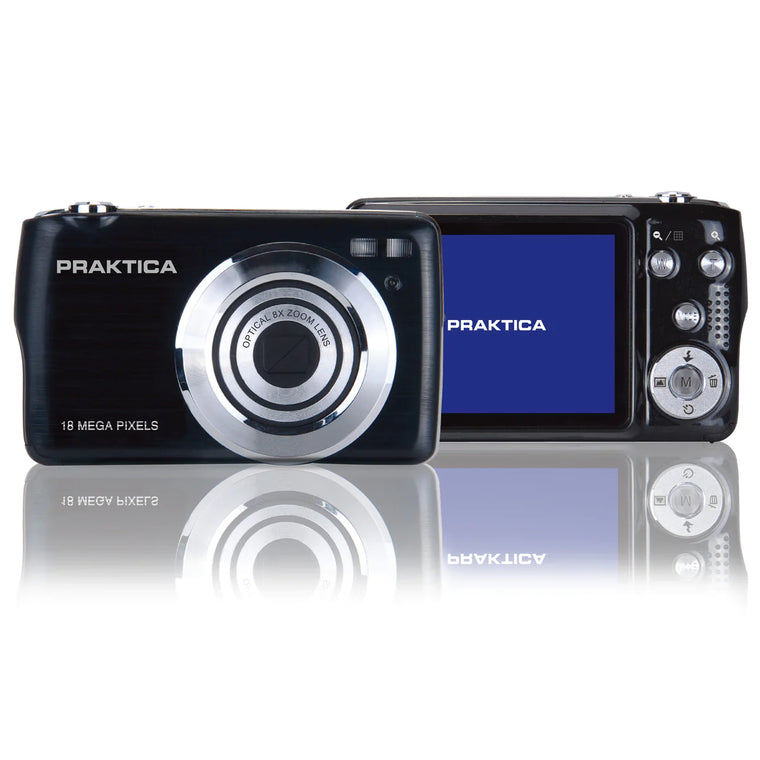 Praktica Luxmedia BX-D18 Digital Camera inc.32gb SD card and card reader