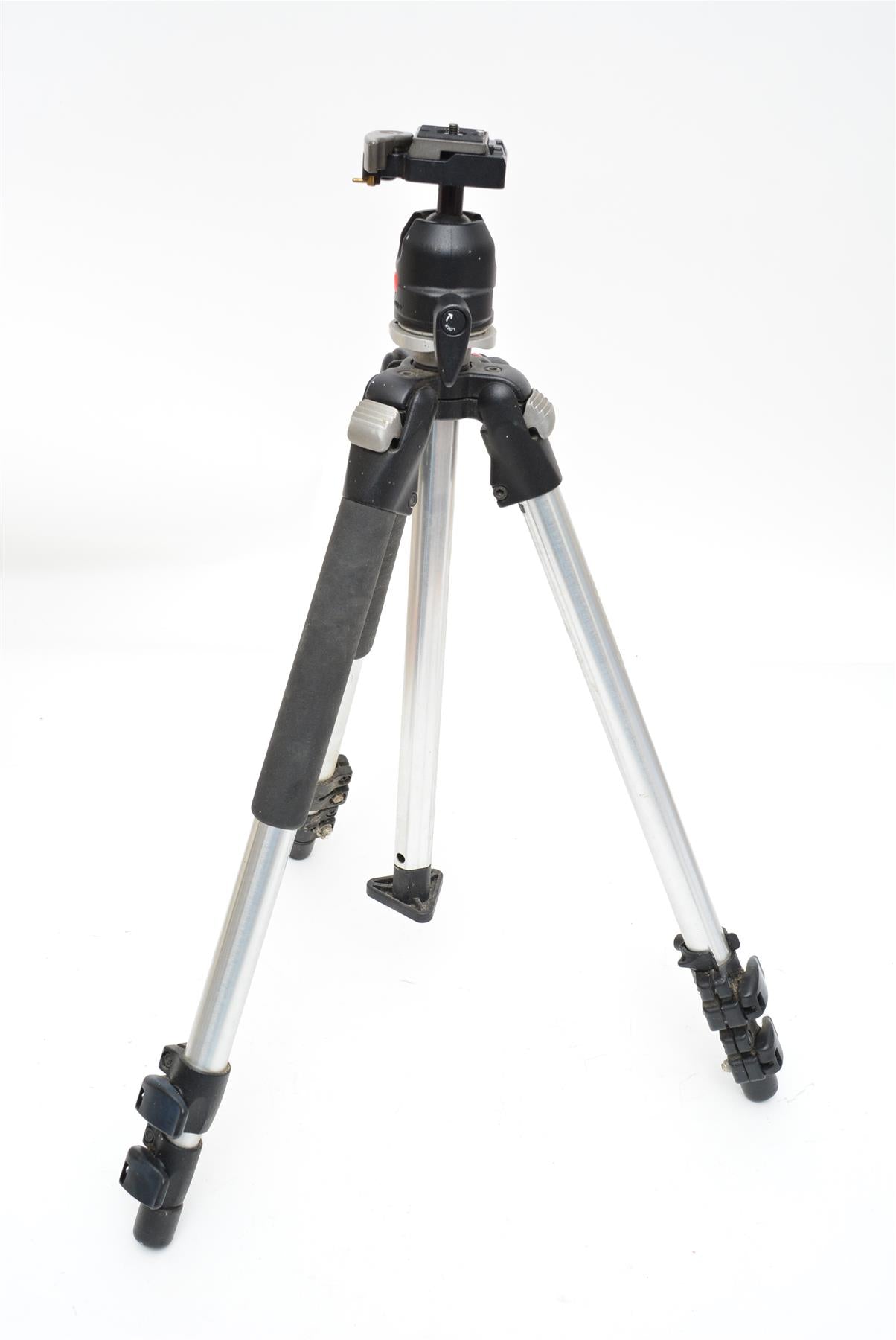 Used Manfrotto 190CL Tripod with 486RC2 Head