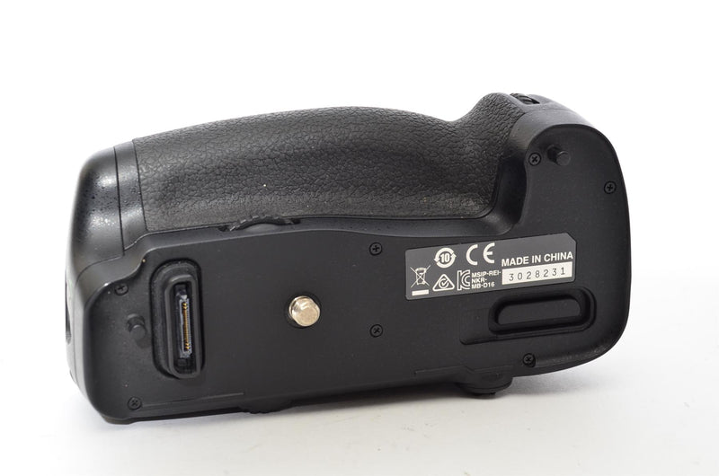 Used Nikon MB-D16 Multi-power Battery Pack