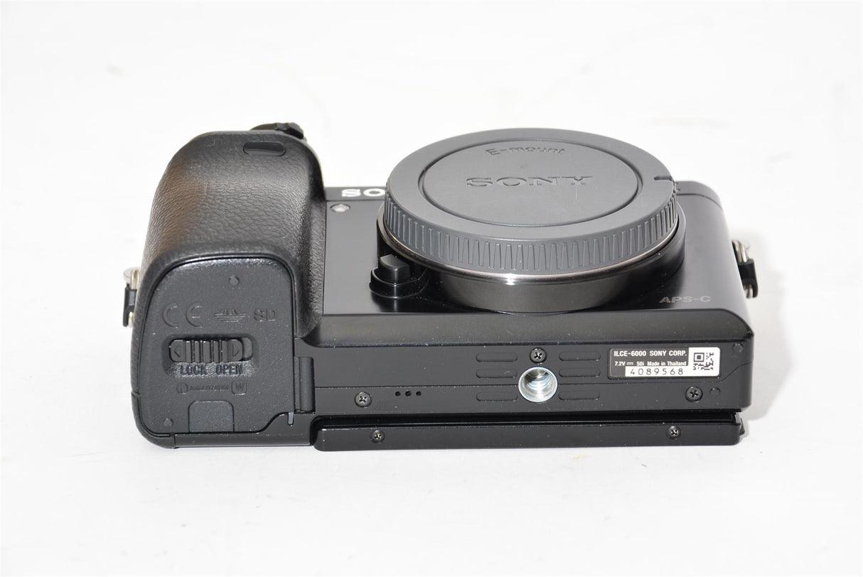 Used Sony A6000 - Black