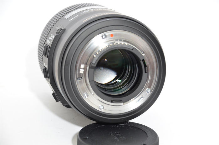 Used Sigma 105mm f/2.8 DG Macro HSM - Nikon Fit